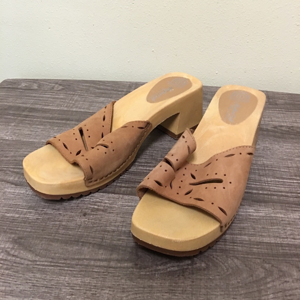 Leather Craft Slip On Sandal